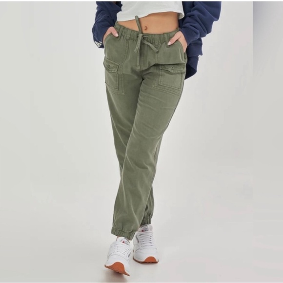 Aerie 2022 Double Pocket Utility Jogger Pants in Olive Army Green Size Large - Picture 16 of 16